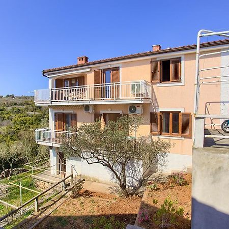 קרק Nadija Studio Apartmani מראה חיצוני תמונה