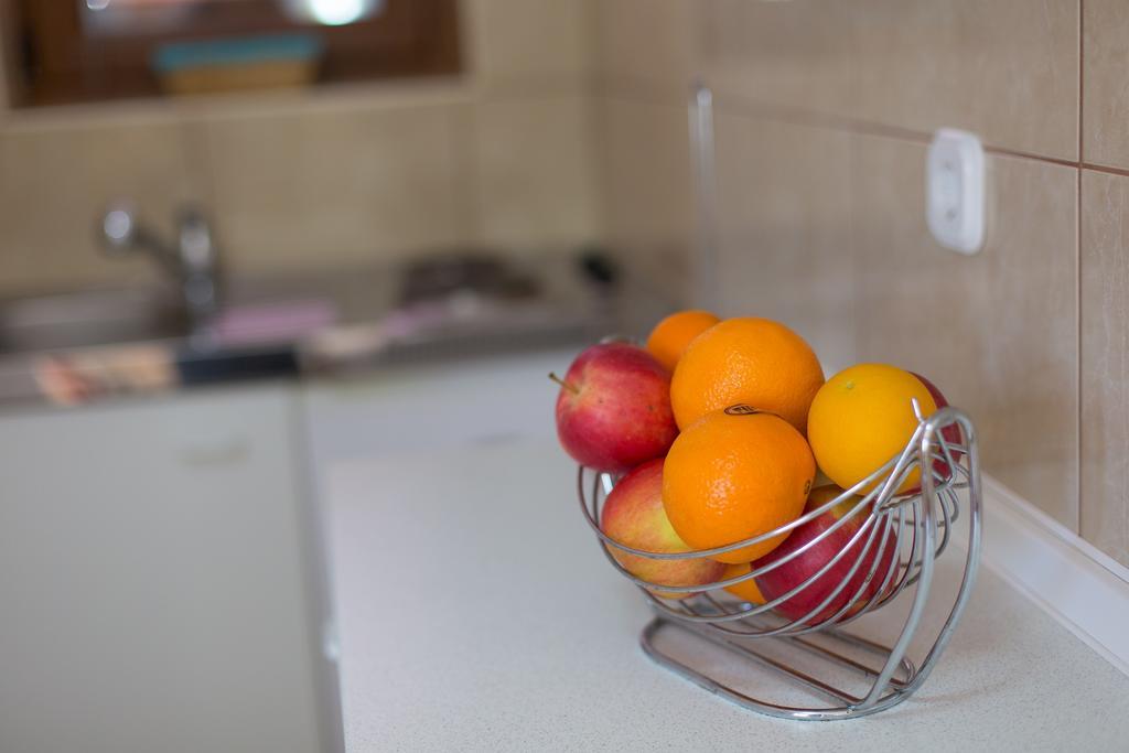 קרק Nadija Studio Apartmani מראה חיצוני תמונה