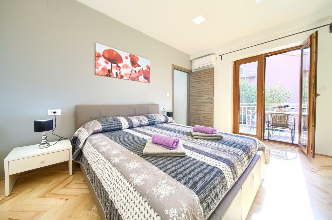 קרק Nadija Studio Apartmani מראה חיצוני תמונה